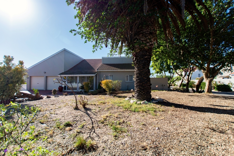 3 Bedroom Property for Sale in Port Owen Western Cape